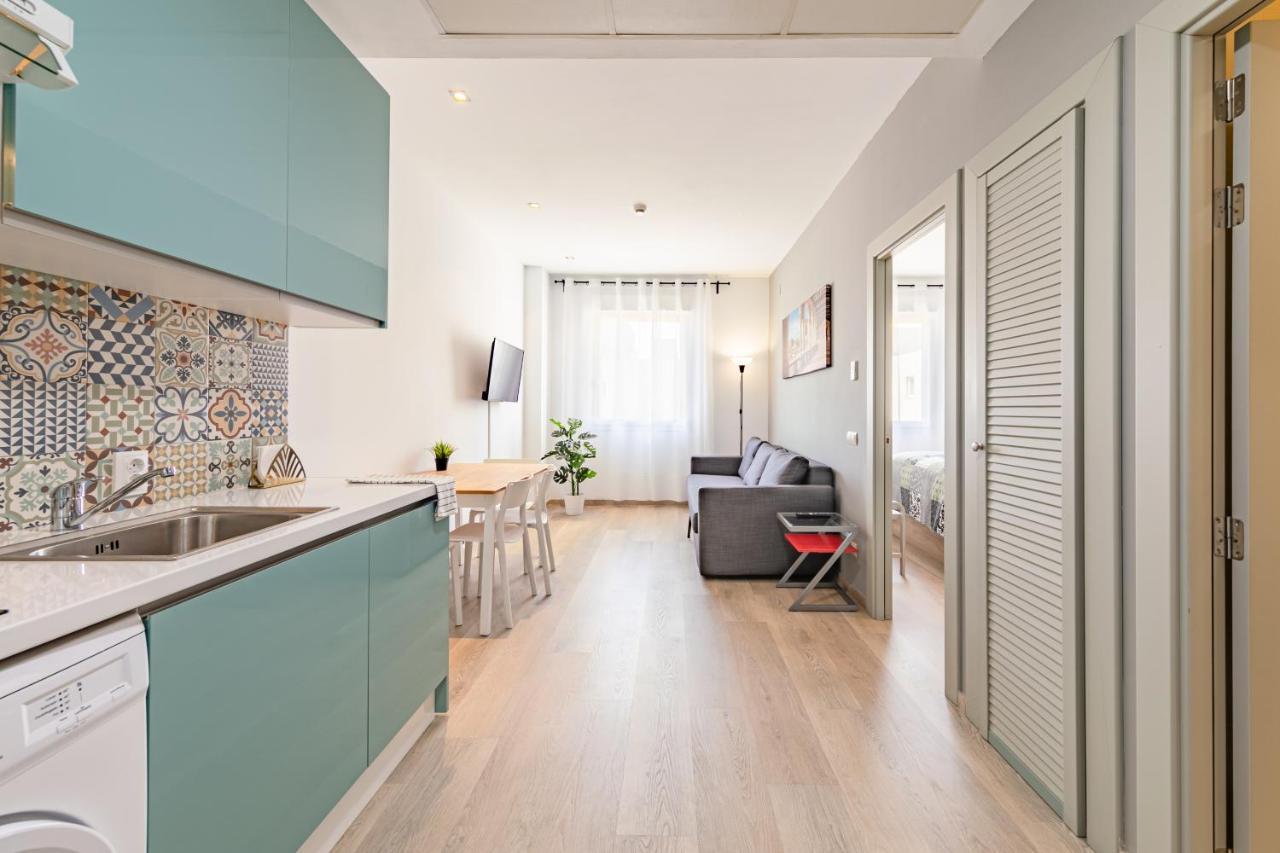 Apartment With Free Parking And Pool Bormujos Exterior foto